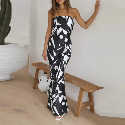 Schulternahes Maxikleid mit geometrischem Print