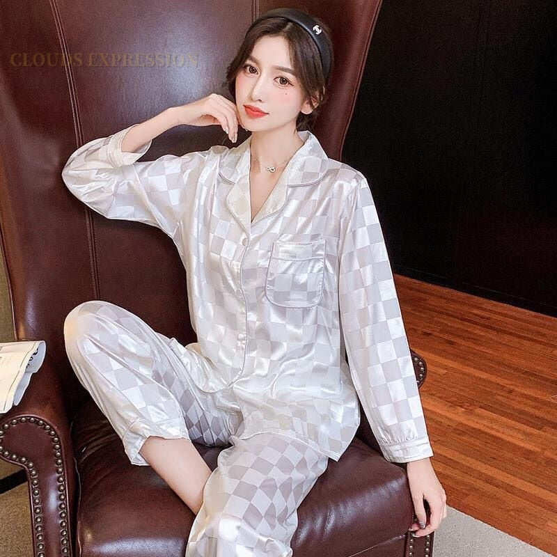 ElegantPyjama™: Schlafanzüge für Frauen