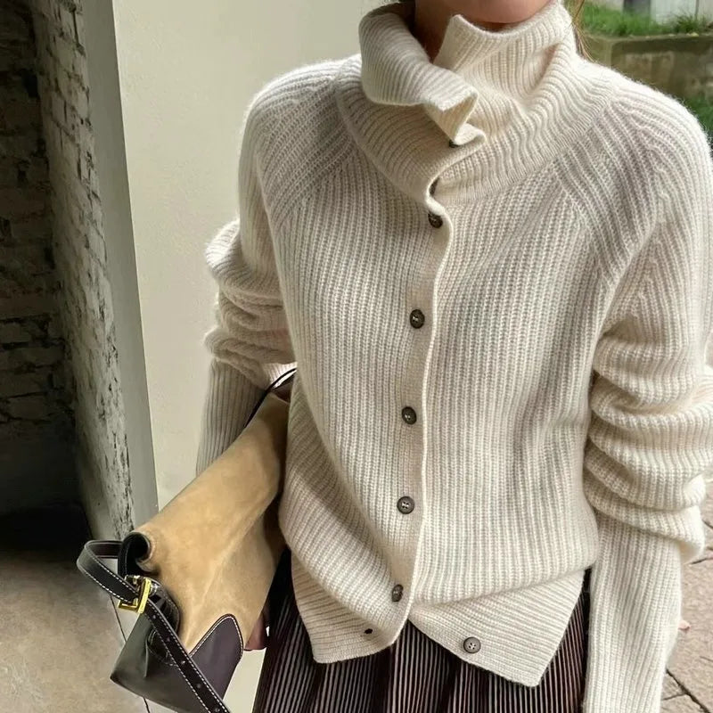 Mira - Stylische Rollkragen Weste für Frauen
