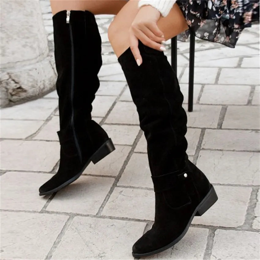 Lange Winterstiefel mit Reißverschluss für Frauen