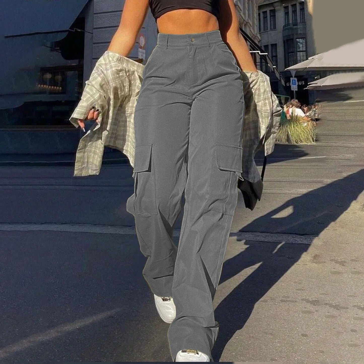 Clara - Cargohose mit hoher Taille für Frauen