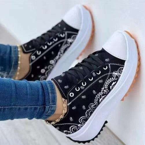 Schlupf-Sneaker Schnürer Plateauschuhe