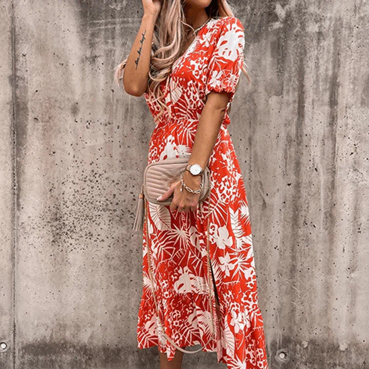 Ariana - Kleid mit Blumenmuster und Schlitz