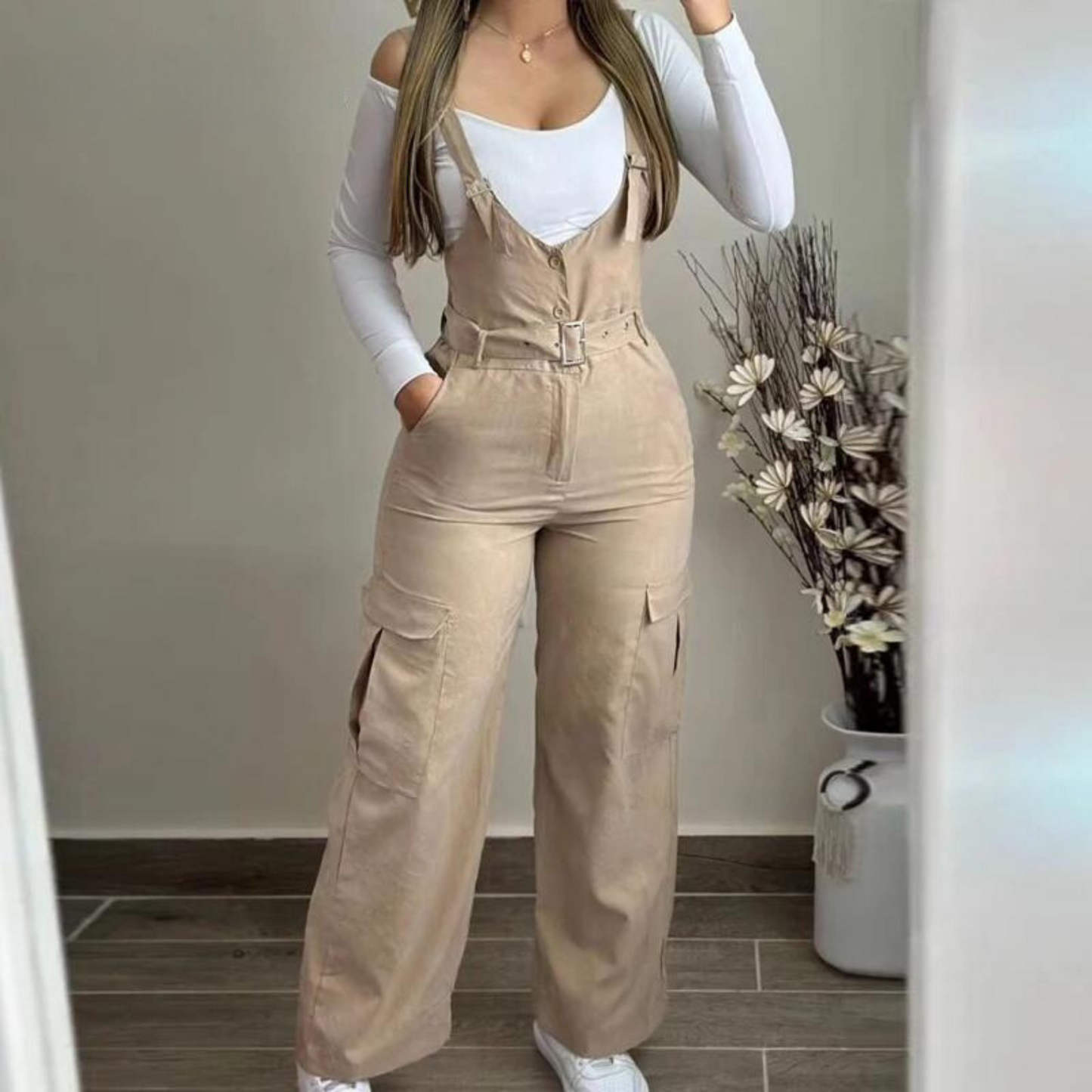 Clara - Stylische Latzhosen für Frauen