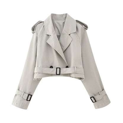 Susanna - stylische Streetwear-Jacke in Kurzform