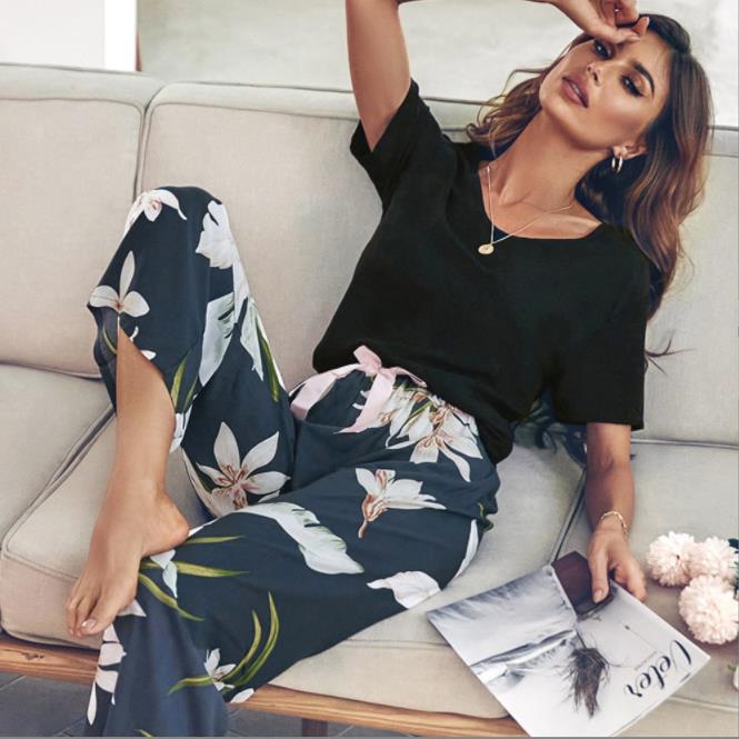 FlowerPyjama™: Pyjama für Frauen