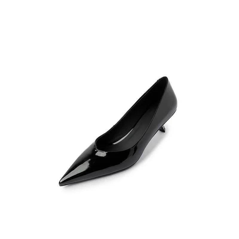 Hochwertiges Leder elegante spitze High Heel Pumps