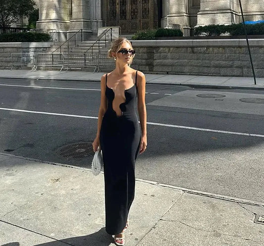 Adelaide - Slingkleid mit V-Ausschnitt