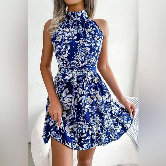 Samara - Geblümtes Trapezkleid mit Schleifengürtel und gerüschtem Saum