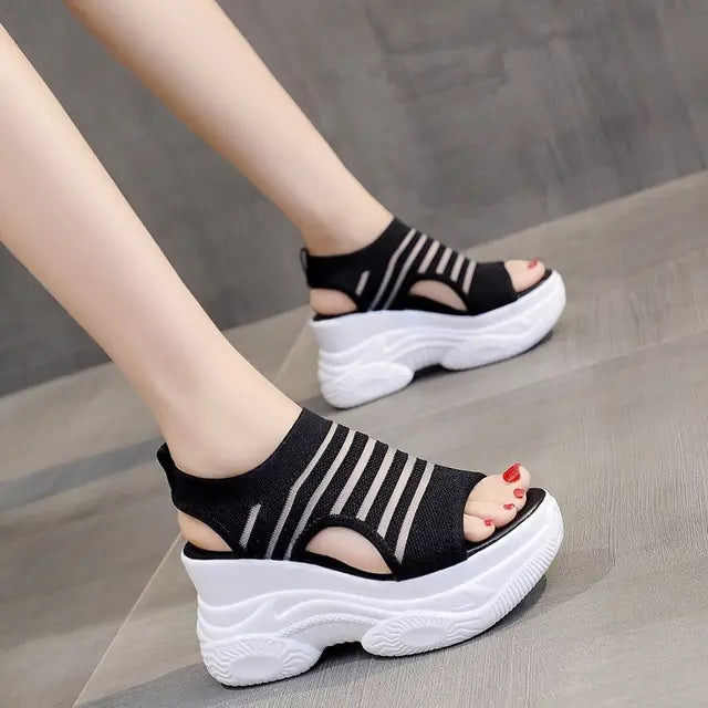 Dicke Sommersandalen mit dicker Sohle für Frauen - Miaka