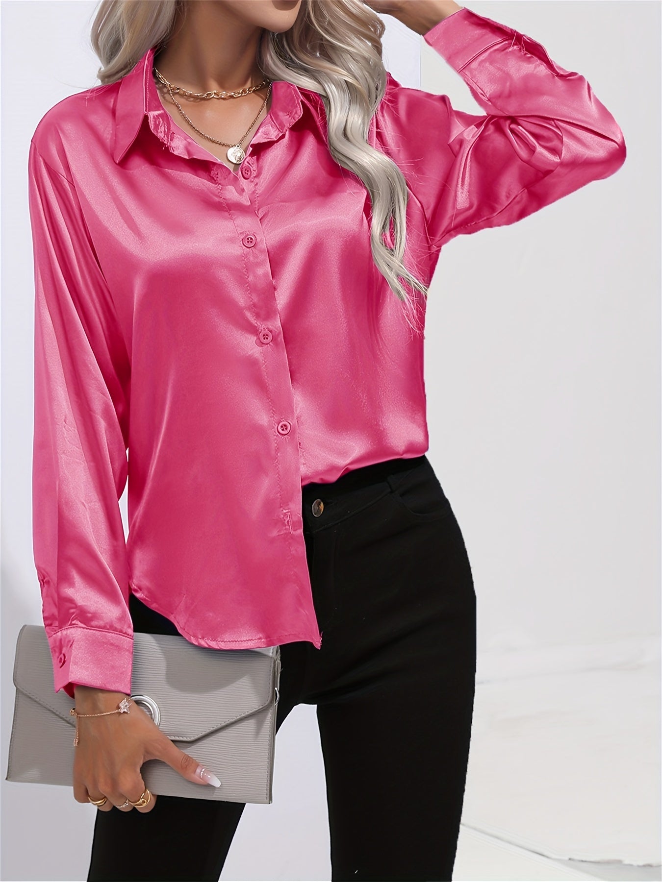 Satinbluse mit langen Ärmeln, Reverskragen und leichtem Stoff