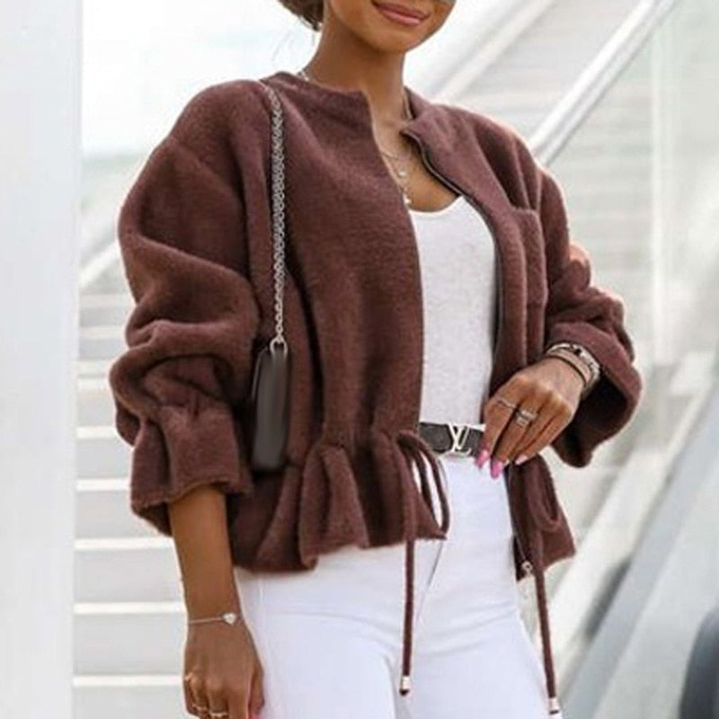 Julie Winter Jacket | Eine lässige Jacke mit einzigartigem Design