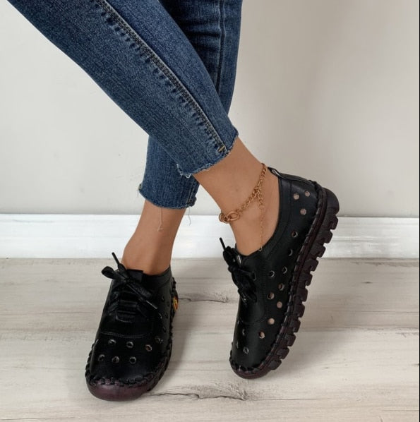 Damen weiches Leder hohle Schnürschuhe flach