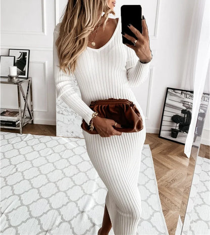 Stella - Eng anliegendes Maxikleid