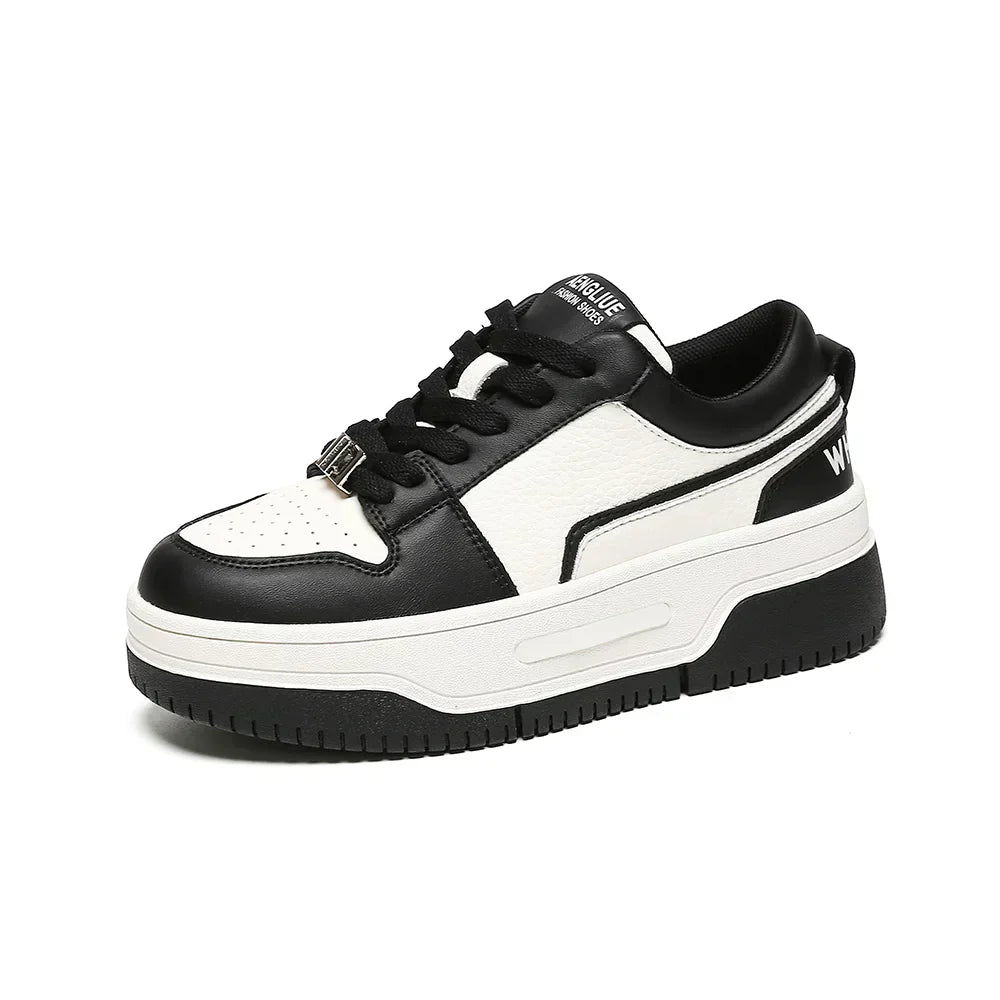 Plateau-Turnschuhe aus Leder mit Patchwork und Crossover-Design für Frauen