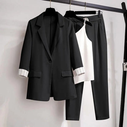Isabelle - Dreiteiliges Blazer-Ensemble für Frauen
