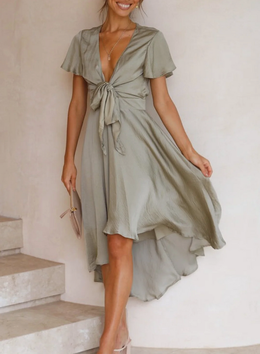 Léonie du Pont - Elegantes Kleid