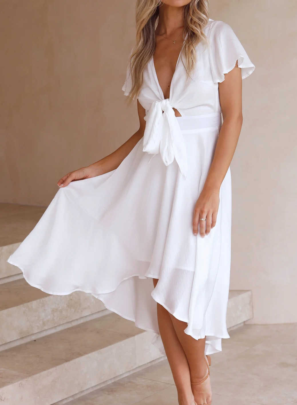 Léonie du Pont - Elegantes Kleid