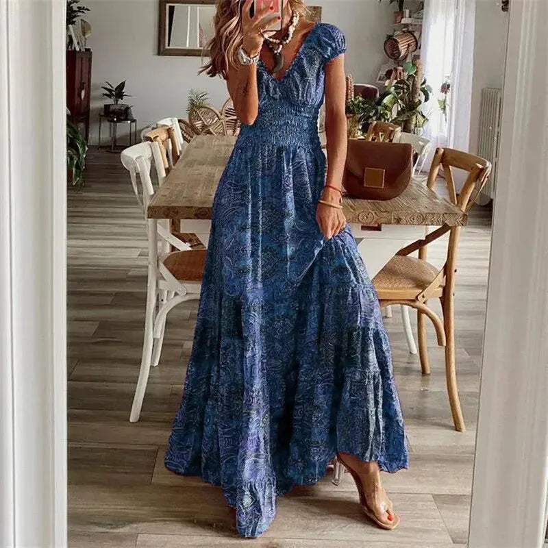 Adeline - Taillenbetontes langes Kleid im Bohème-Stil