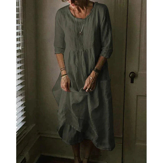 Langes Sommerkleid mit Rundhalsausschnitt und kurzen Ärmeln für den Alltag