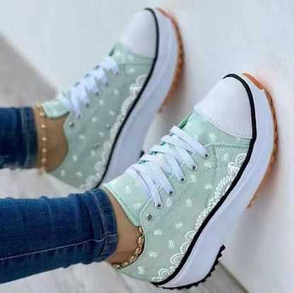 Schlupf-Sneaker Schnürer Plateauschuhe