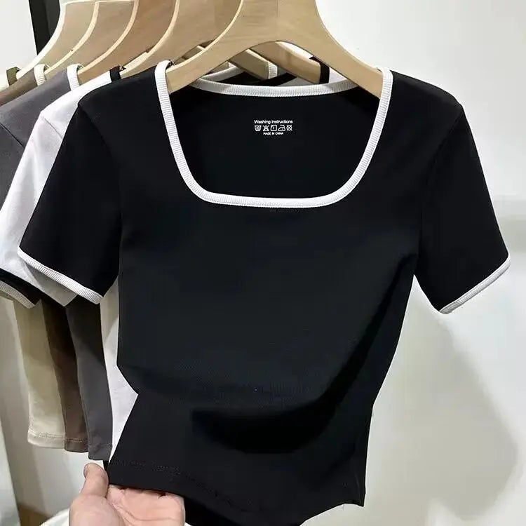 Ursula Shirt | Lässiges Shirt mit quadratischem Ausschnitt