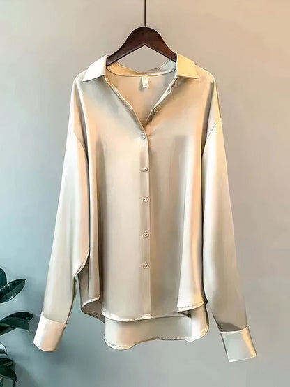 KLARA - Langärmelige Bluse aus Satin