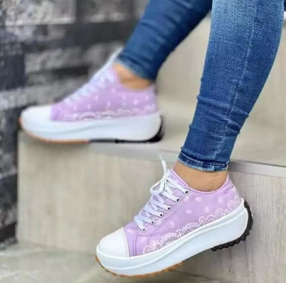 Schlupf-Sneaker Schnürer Plateauschuhe