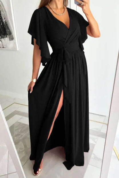 Fedelma -Elegantes Kleid mit V-Ausschnitt