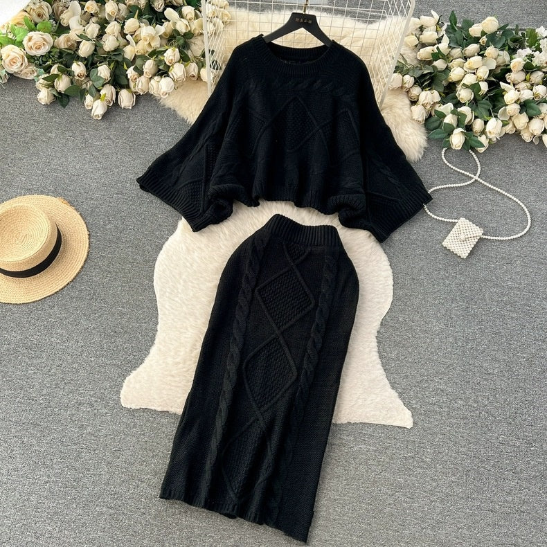 Modisches und warmes zweiteiliges Kleid