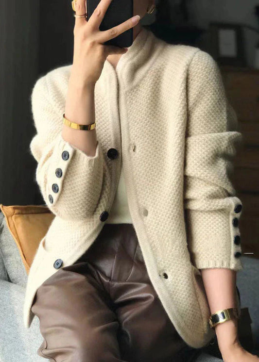 Elegante Strickjacke für einen kuscheligen Stil