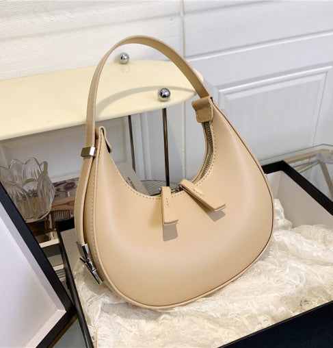 Terra - Trendige Halbmond-Schultertasche