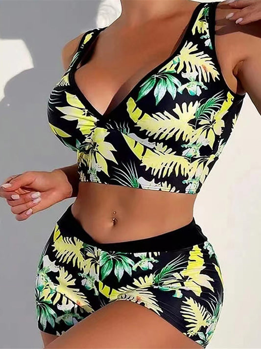Femininer und leichter Bikini