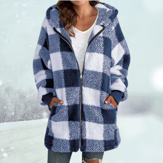 Heidi | Gemütliche karierte Jacke mit Kapuze: Wintersaison 2024