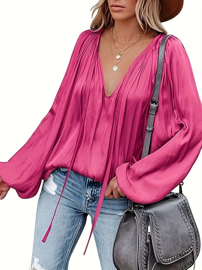 Bluse mit V-Ausschnitt und Laternenärmeln - Satin-Look und halbtransparentes Design