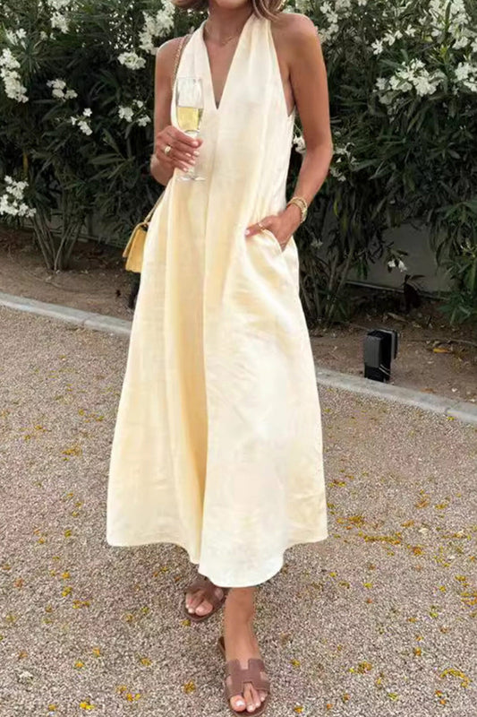 A-Linien-Kleid mit V-Ausschnitt und praktischen Taschen