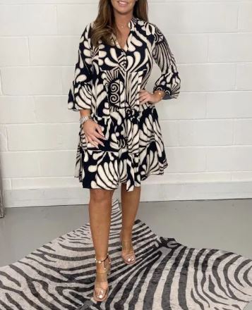 Susanna - Halblanges bedrucktes Kleid mit ausgestellten Ärmeln