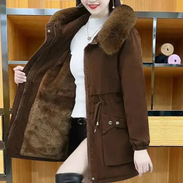Frauen | Elegante und lässige Winterbekleidung