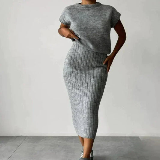 Liora - Set Strickweste & Strickrock für Damen