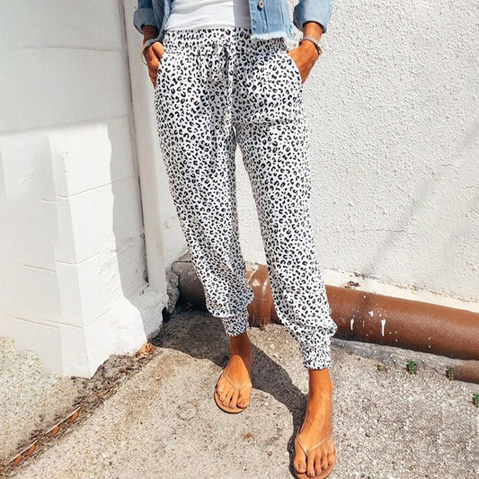 Lucie - Hose mit Leopardenmuster