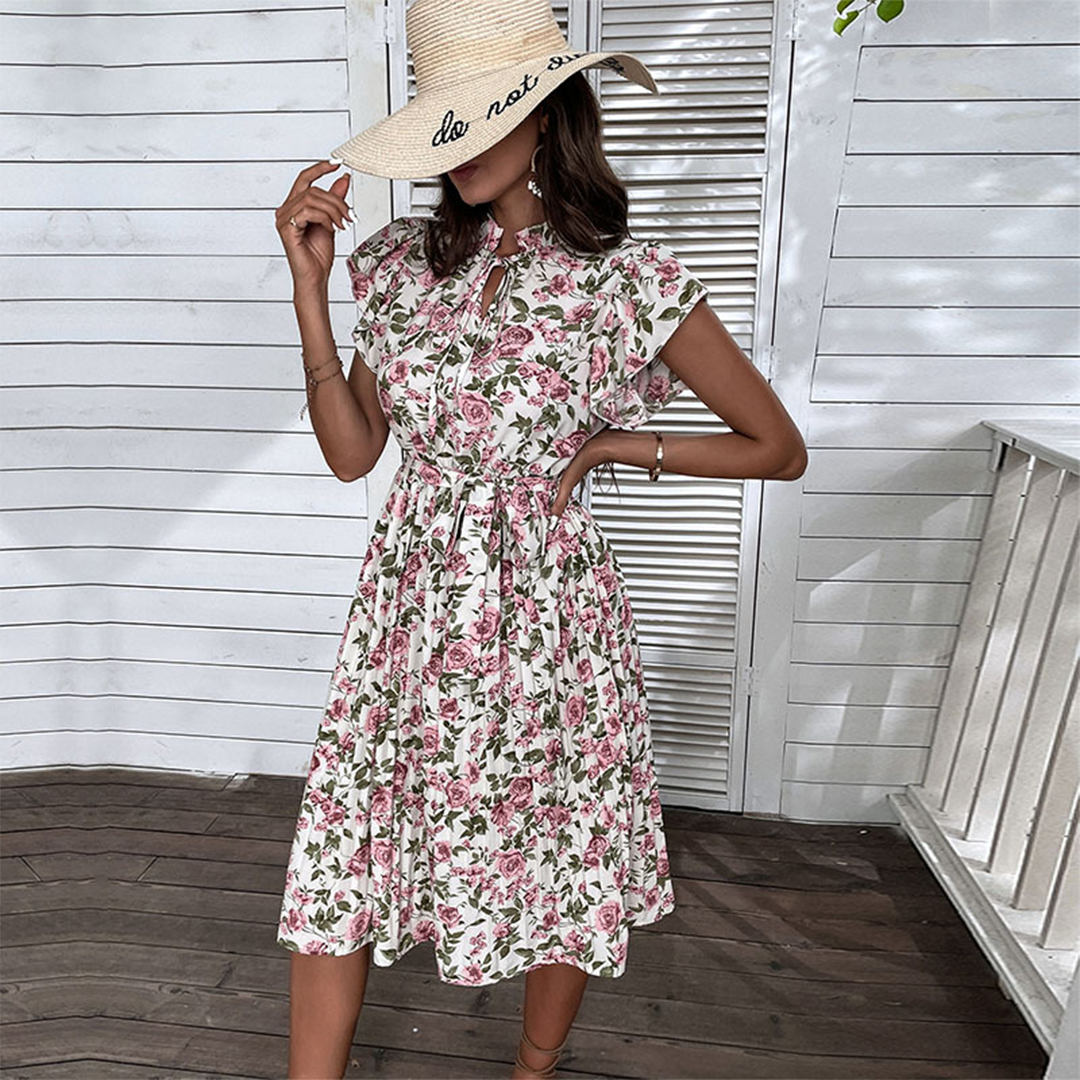 Helles Sommerkleid mit Blumendruck