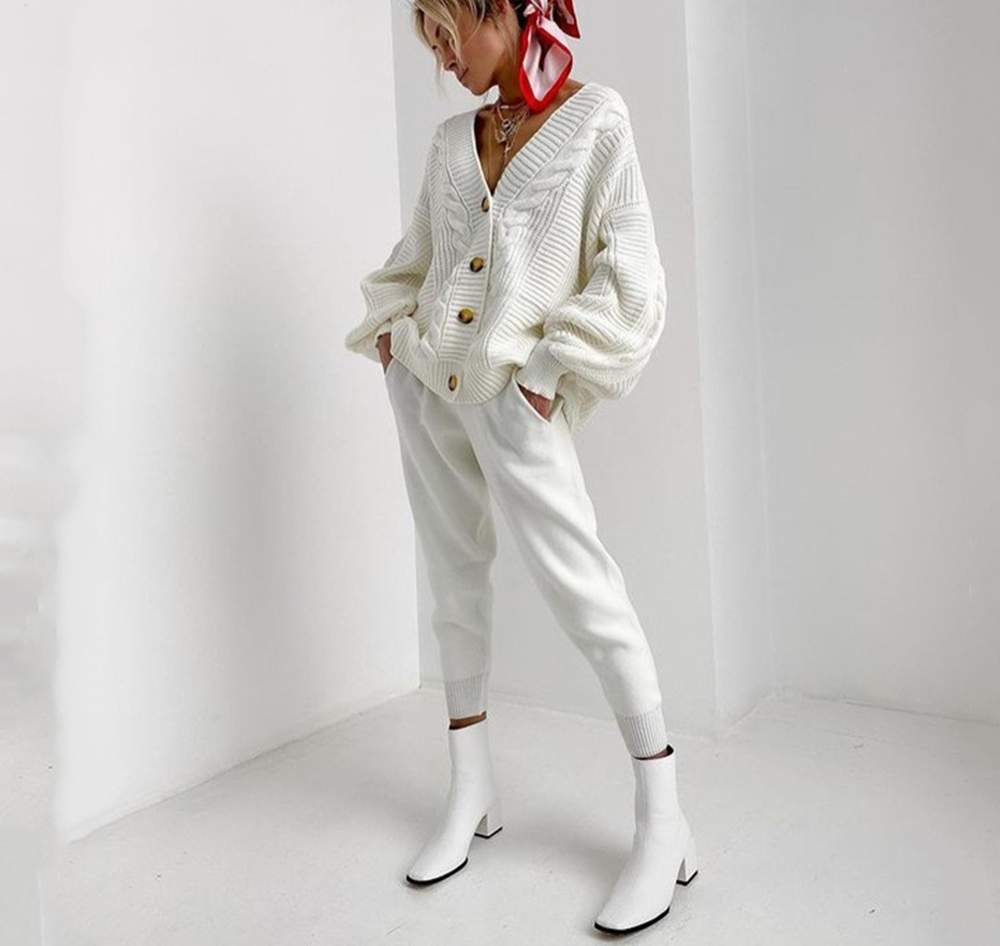 Winnie Winter Set | Schönes 2-teiliges Set mit Strickjacke und bequemer Hose