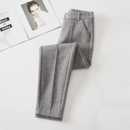 Trendige Wollhose für die Saison