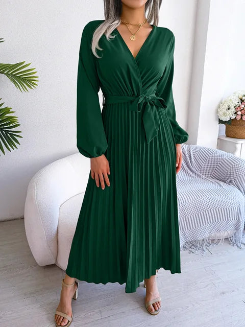 Maxikleid mit V-Ausschnitt und langen Ärmeln für einen eleganten Look