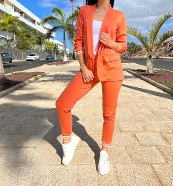 Jira - Doppelknöpfiger Blazer-Hosenanzug für Frauen