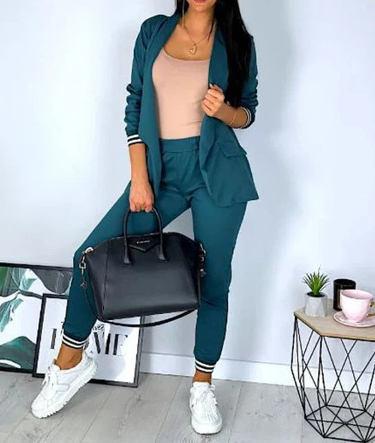 Jira - Doppelknöpfiger Blazer-Hosenanzug für Frauen