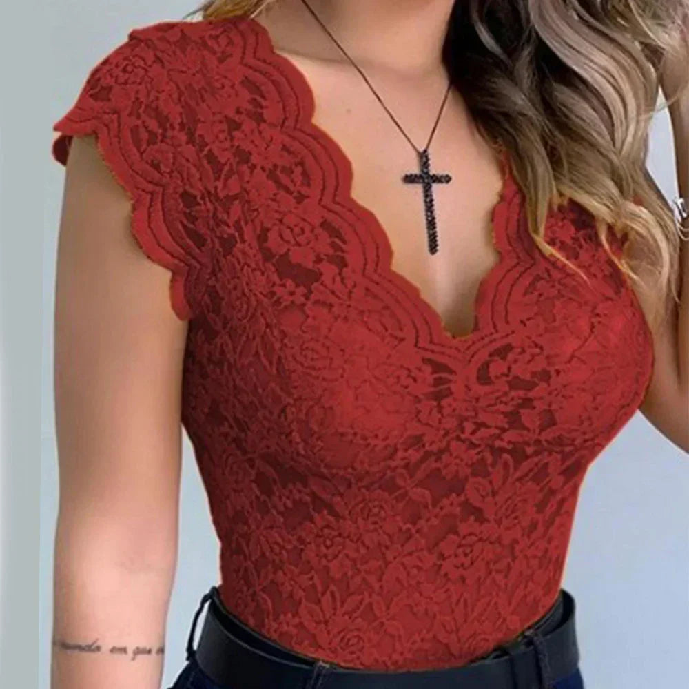 Celeste | Elegantes Spitzentop mit V-Ausschnitt für Frauen