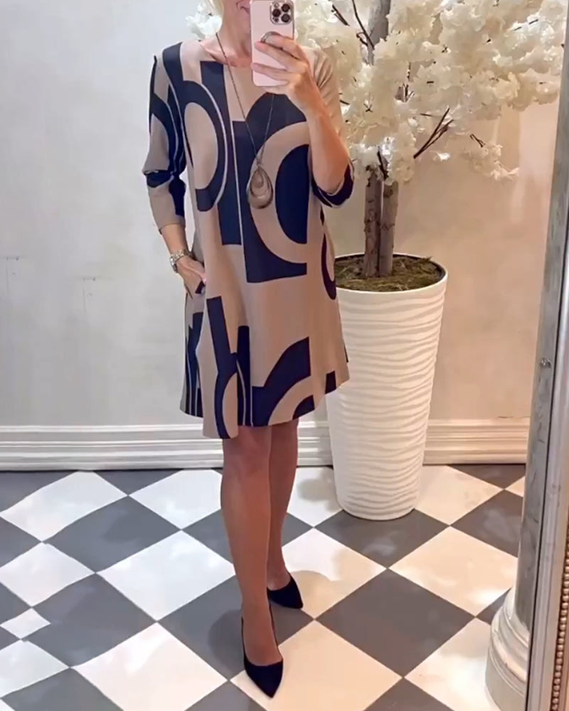Kleid in A-Linie - Einfach - 95% Polyester, 5% Elasthan - Perfekt für Frühling und Herbst