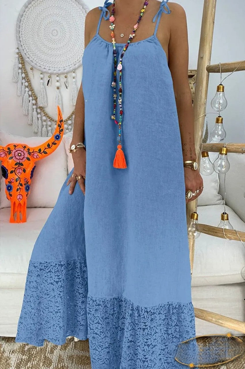 Hemdkleid mit Spitzeneinsatz und geknotetem Spitzeneinsatz