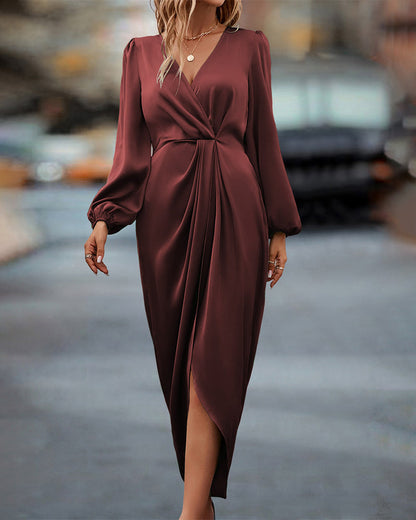 Kim | Elegantes Kleid mit Laternenärmeln und V-Ausschnitt
